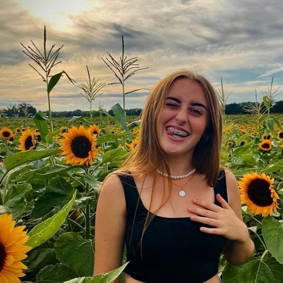 Meet your Posher, Honey "Annatalie" - Picture 15 of 16